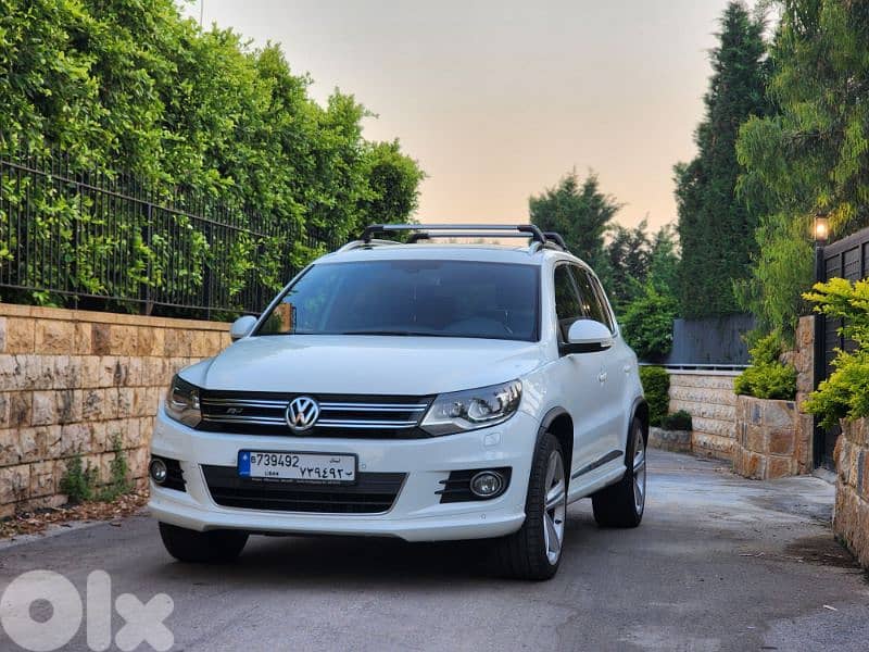 2016 Volkswagen Tiguan R-Line 0