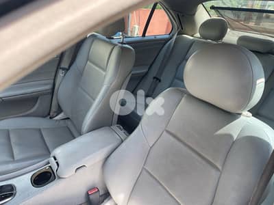 Mercedes-Benz C-Class 2005