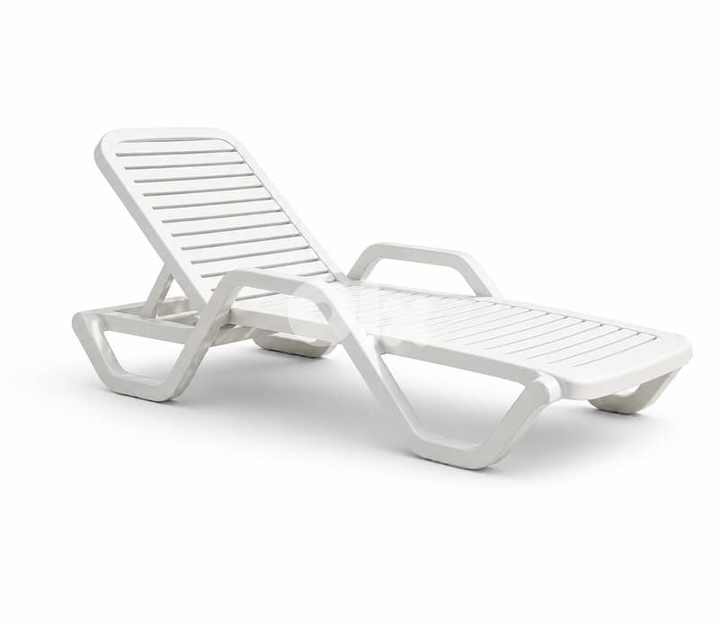 plastic sun lounge ar 0