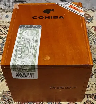 siglo ll & siglo lv habanos origina 100%l & cigar  tools