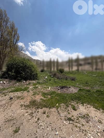 Amazing Flat Land for Sale in Tilal Al Aasal Faqra Kfardebian