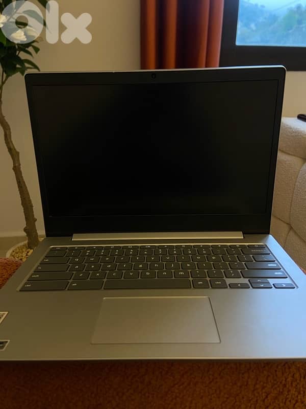 Lenovo IdeaPad 3 Chromebook 14" | Intel Celeron N4020 | 4GB RAM 0