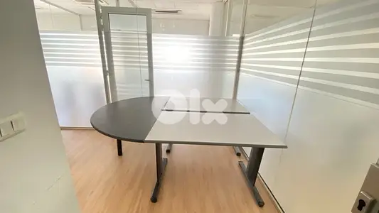 Large office 15 rooms corporate building Large office 15 rooms corporate building