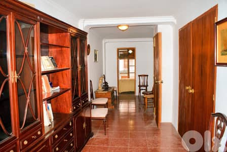 Spain get your residency! house 3 floors need renovation #008115