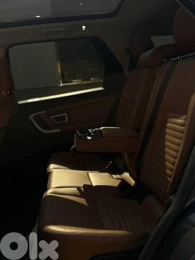 Land Rover Discovery 2018
