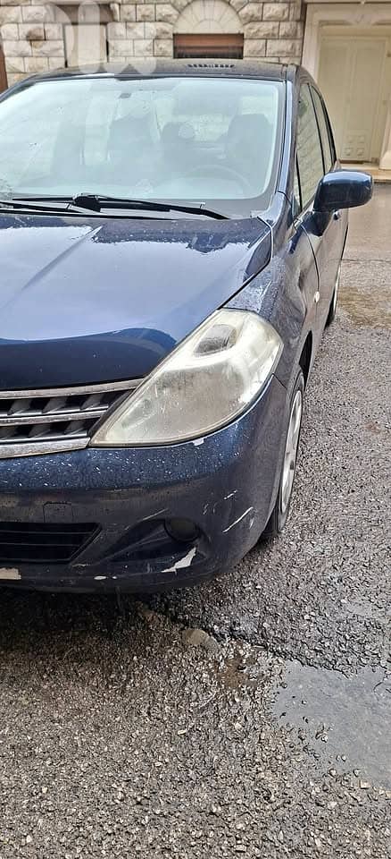Nissan Tiida 2010 0