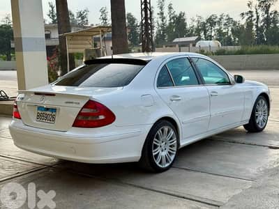 Mercedes-Benz E-Class 2004