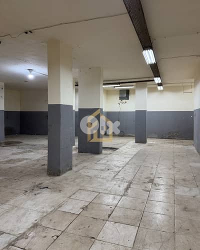 Warehouse for rent in Dekwaneh JS248 مستودع  للإيجار في الدكوانة