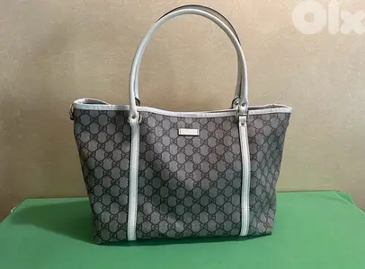 Gucci GG