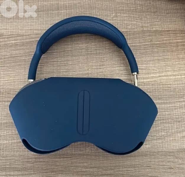 Original AirPods Max 3
