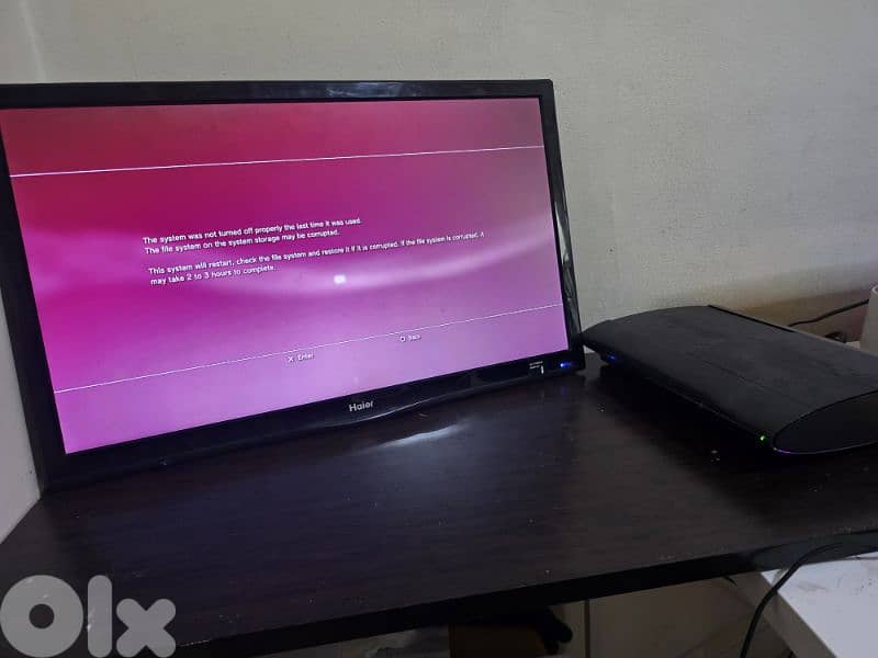 jailbroken ps3 used like new with a 60HZ monitor 1080p 0