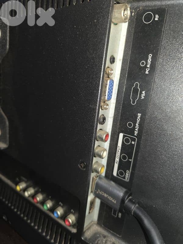 jailbroken ps3 used like new with a 60HZ monitor 1080p 2