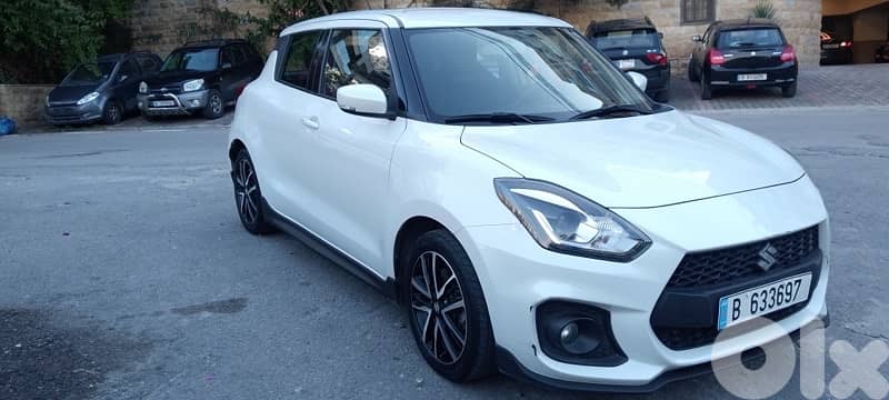 Suzuki Swift sport 2019 like new full.  company source 0