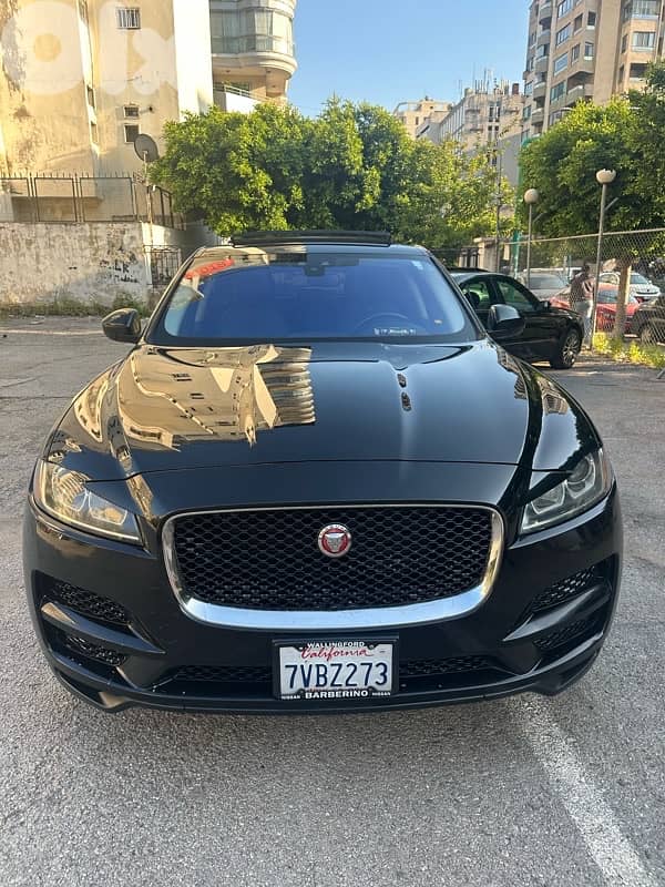Jaguar F-Pace 2018 CLEAN CAR FAX 0