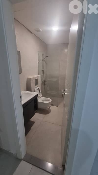 ZALKA BRAND NEW OFFICE FOR RENT GREAT PRICE