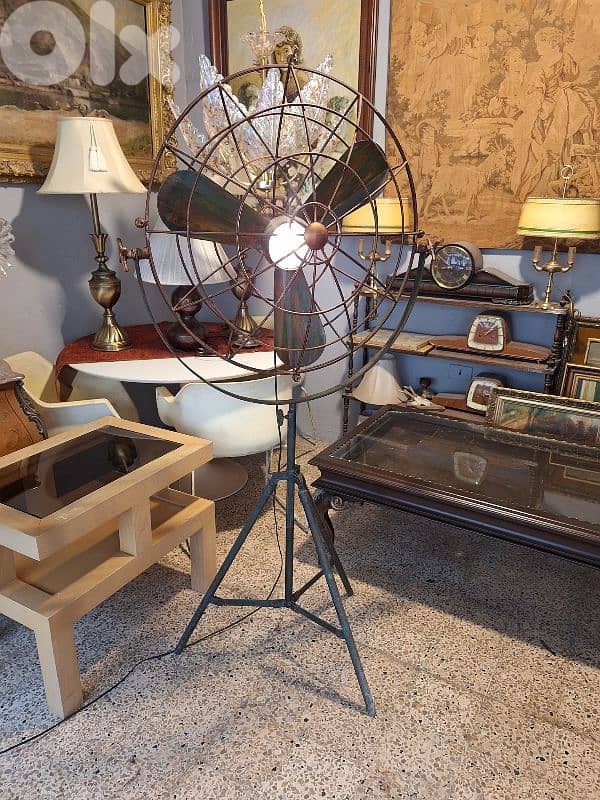 large antique tripod fan lamp 0