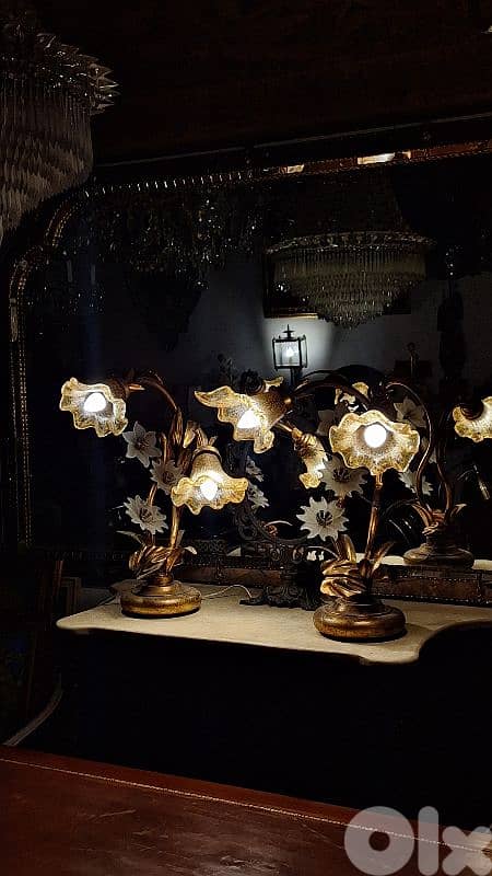 2 antique flower shaped murano lamps 0
