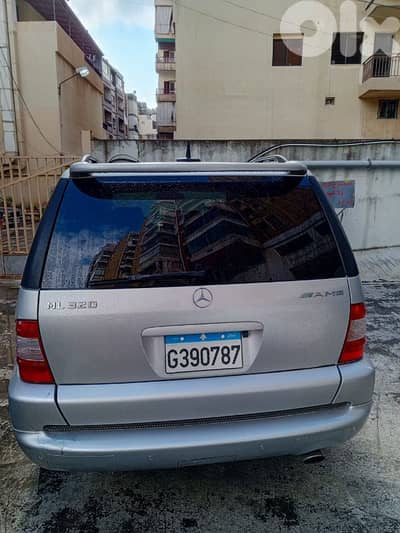 Mercedes-Benz ML-Class 2002