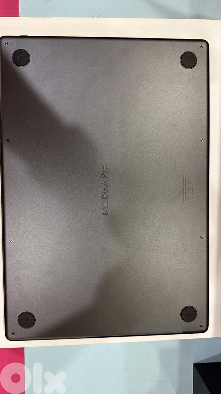 MacBook M4 Pro 16 / 48GB Ram DDR5 / 512GB Nvme / Like New 4
