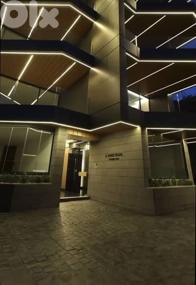 Apartment For Sale in Hazmiyeh