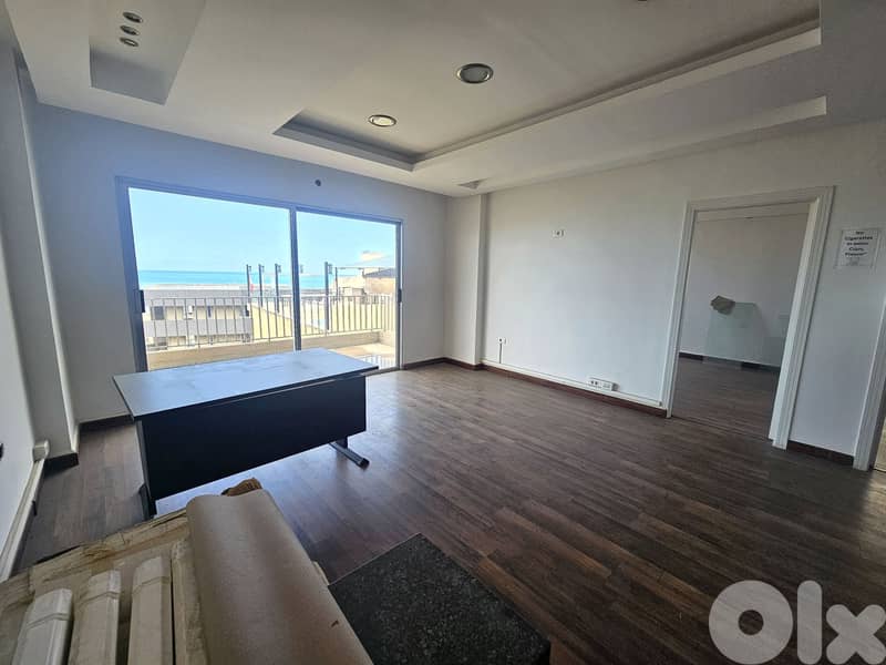 RWK154RH - Office for rent  in kaslik 0