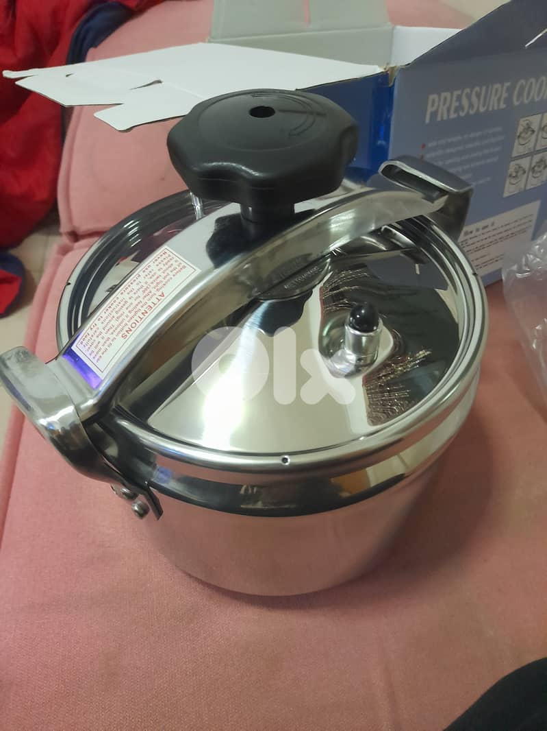 Pressure cooker 0