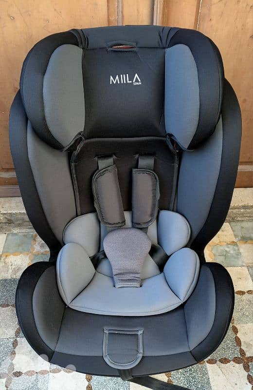 milla brand car seat 0