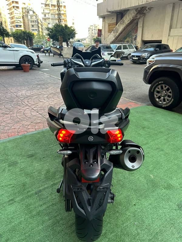 yamaha Tmax 530 DX 3