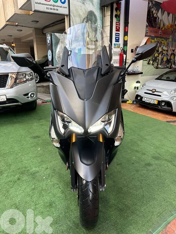 yamaha Tmax 530 DX 8