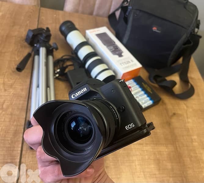 كاميرا canon m50 with all accessories 2