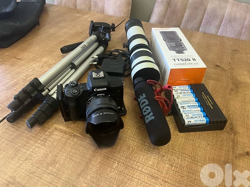 camera m50 with all accessories very clean 1