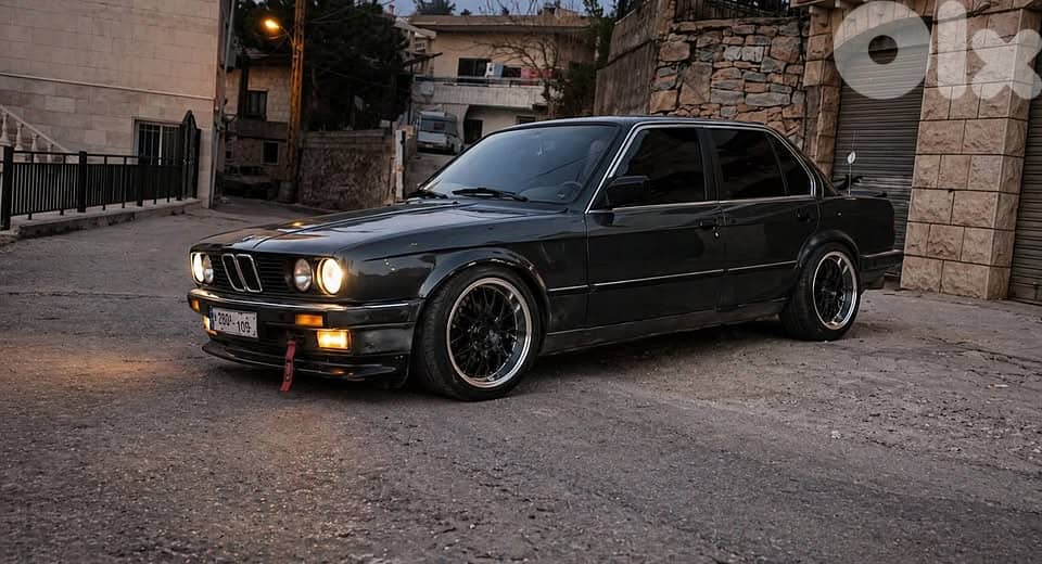 BMW 5-Series 1986 0