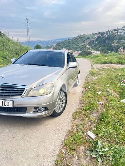 Mercedes-Benz C-Class 2008