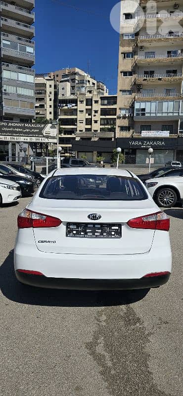 Kia Cerato 2014 f. o airbag like new