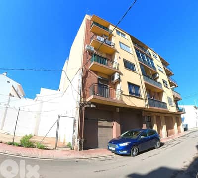Spain Get your residency! renovated apartment in a quiet area 008335