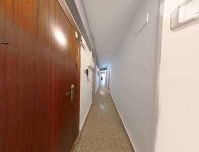 Spain Get your residency! renovated apartment in a quiet area 008335