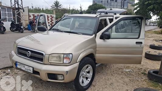 Nissan Pathfinder 1999