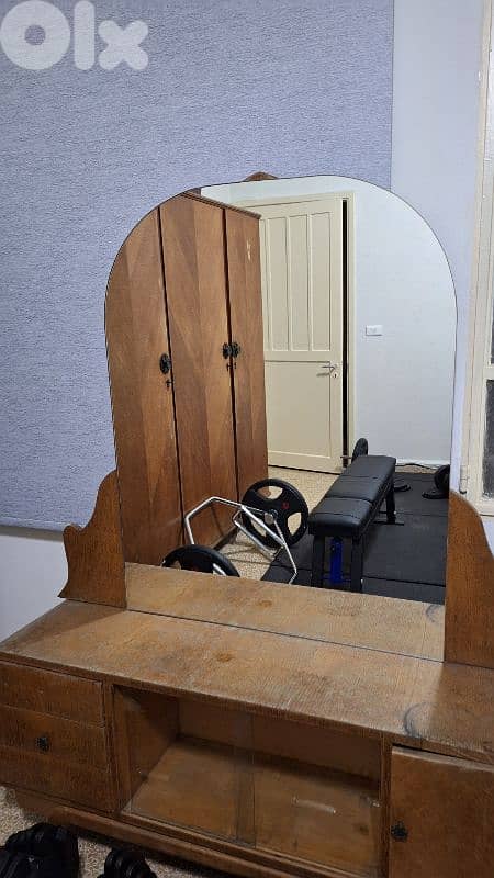 Solid Wood Sideboard + Dresser with Mirror – Classic Old Set 0