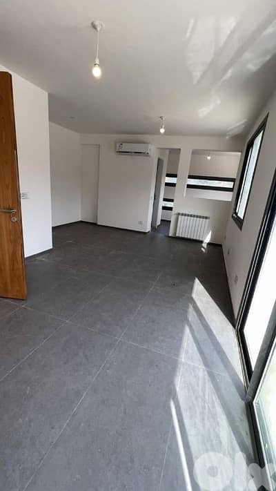 Triplex For Sale in Yarzeh