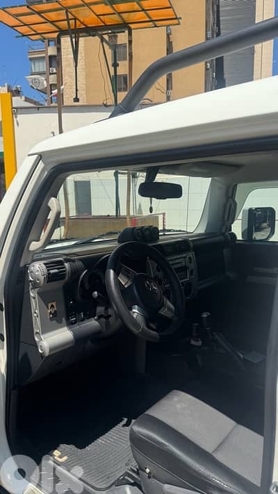 Toyota FJ Cruiser 2010
