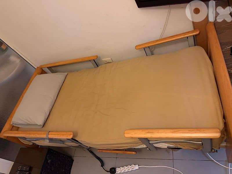 Automated remote controlled single bed 0