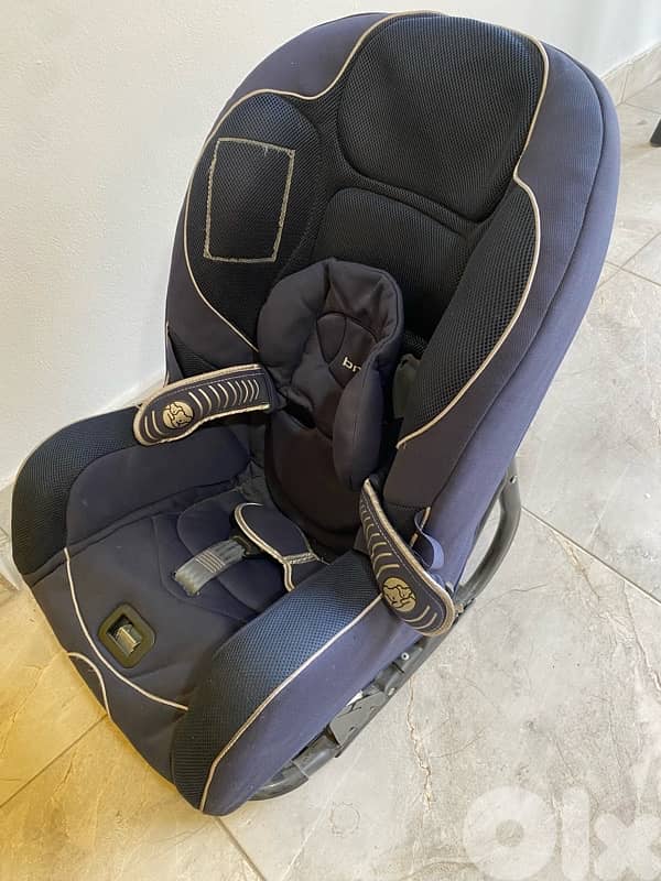 used like new carseat 0