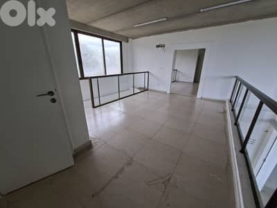 Shop for rent in Amchit 135m² ONLY for 650$ per month في عمشيت