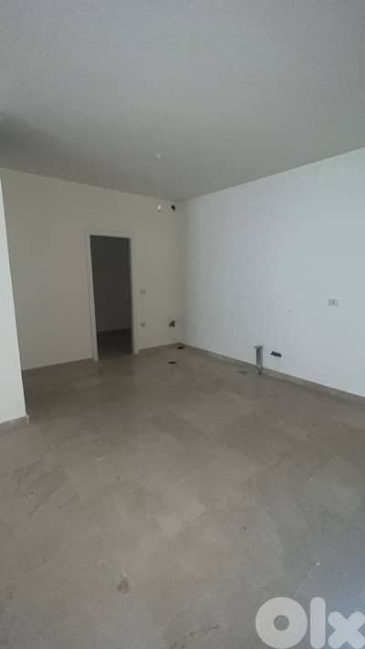 Apartment For Sale in Louaizeh