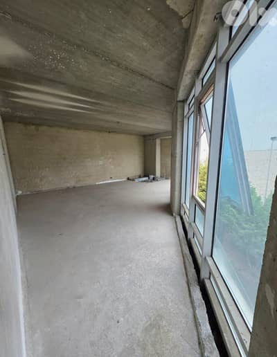 مكتب للايجار في ضبية Office for rent in Dbayeh ( core & shell )