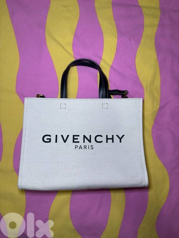 GIVENCHY HANDBAG 1