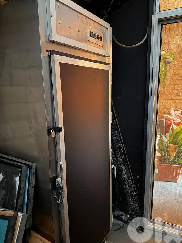 Industrial Fridge with extra compressor 0