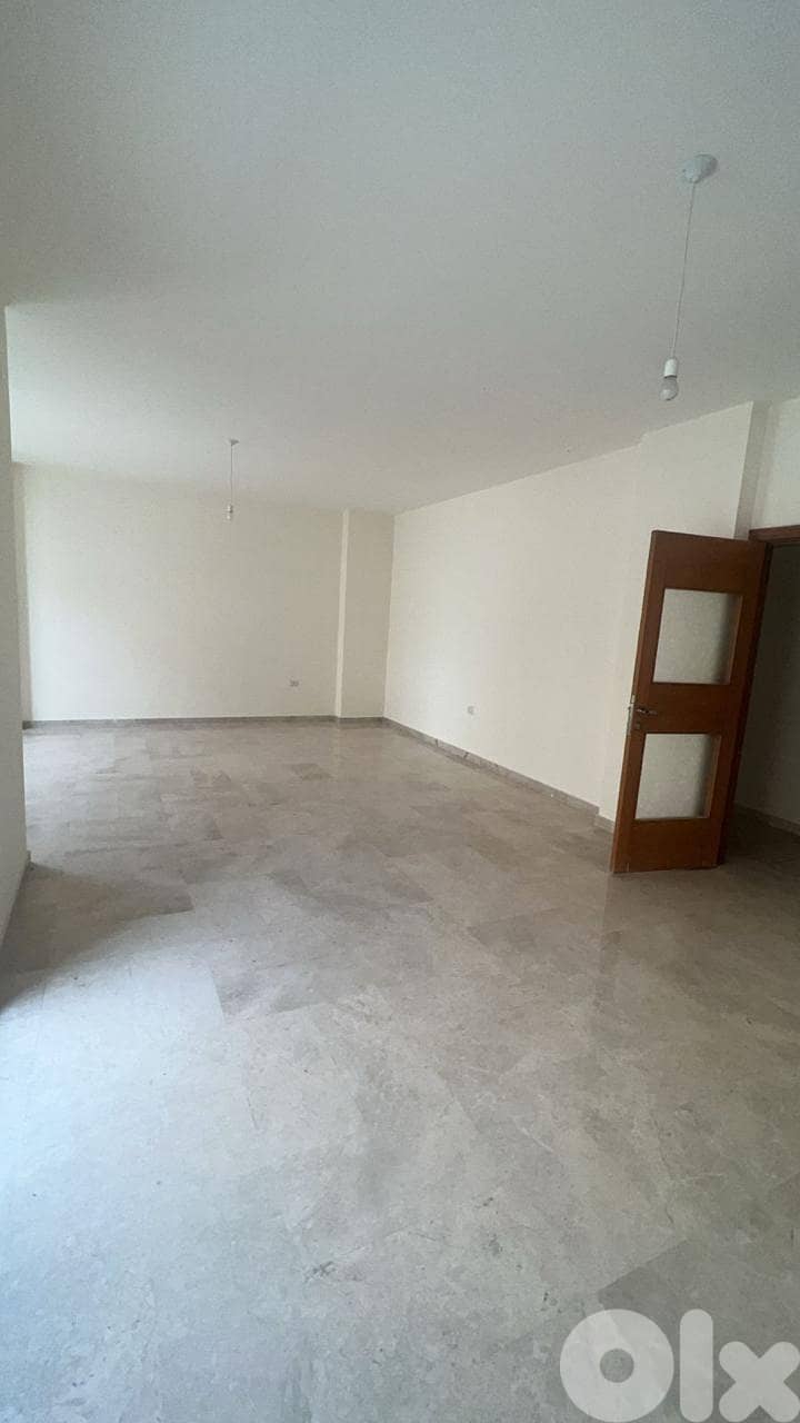 Apartment For Sale in Louaizeh 0