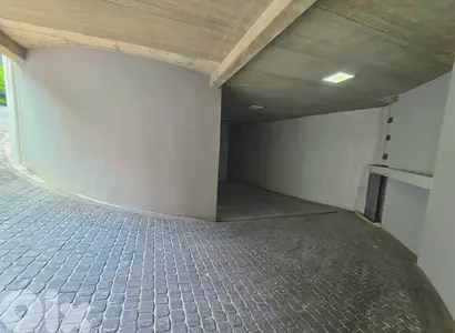Warehouse for rent in Dbayeh 300sqm | مستودع للايجار ضبية