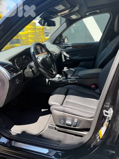 BMW X3 2018 3.0 Awd 2018 Clean Carfax, Factory Paint!